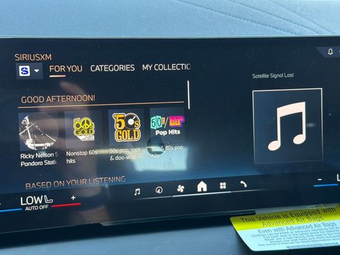 Used 2025 BMW X3 xDrive30i w/ M Sport Package image 23