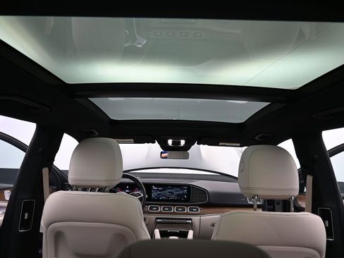 Used 2024 Mercedes-Benz GLE 450 4MATIC image 18