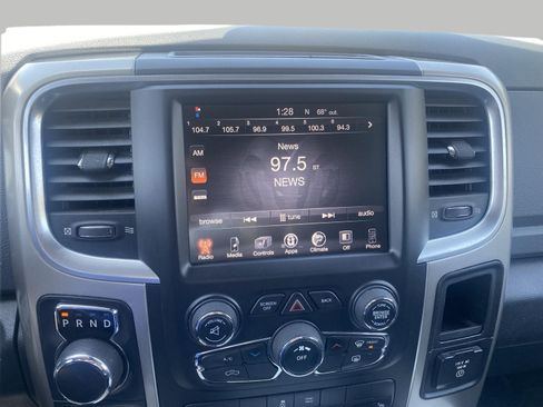 Used 2015 RAM 1500 Big Horn AWD/4WD image 27