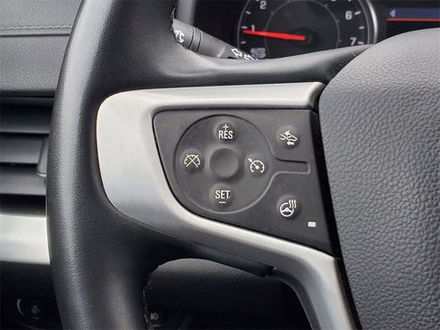 Used 2024 GMC Terrain SLT image 12