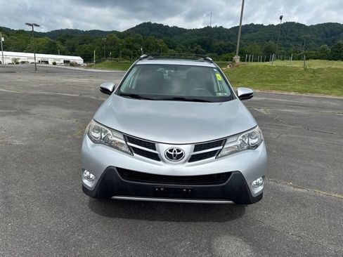 Used 2014 Toyota RAV4 XLE AWD/4WD image 3