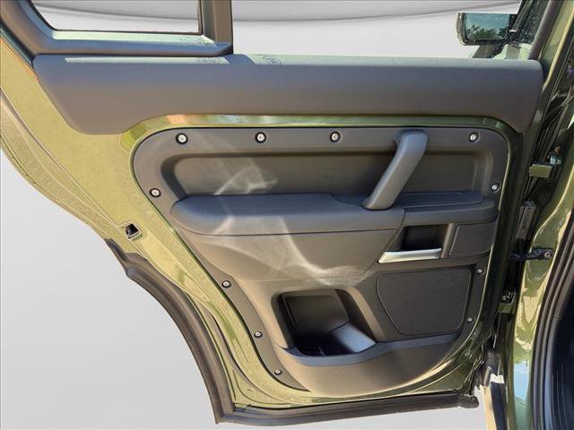 New 2026 Land Rover Defender 110 S AWD/4WD image 17