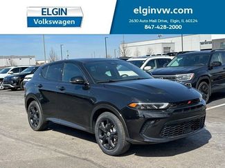 Used 2024 Dodge Hornet R/T Plus w/ R/T Blacktop Package video 1