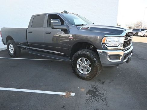 Used 2024 RAM 3500 Tradesman w/ Towing Technology Group image 9