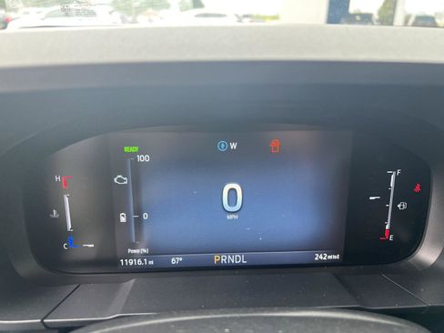 Used 2025 Ford Maverick XL w/ Equipment Group 101A image 11