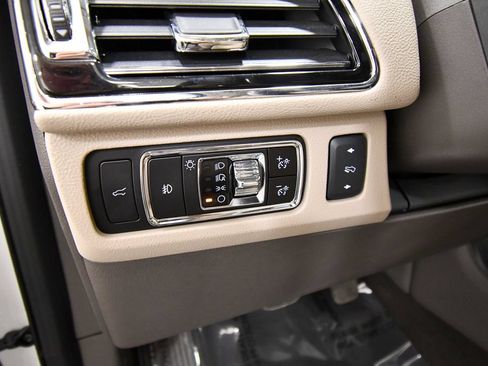 Used 2023 Lincoln Navigator Reserve w/ Equipment Group 201A AWD/4WD image 20