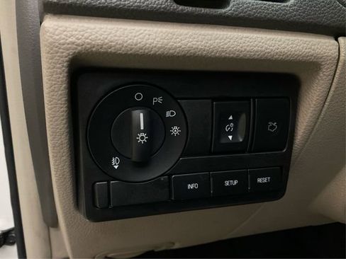 Used 2010 Ford Fusion SEL image 22