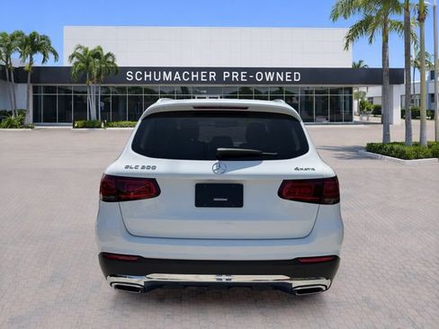 Used 2022 Mercedes-Benz GLC 300 4MATIC image 6