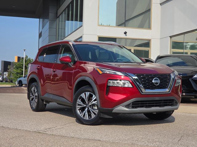 Used 2021 Nissan Rogue SV w/ Premium Package AWD/4WD image 2