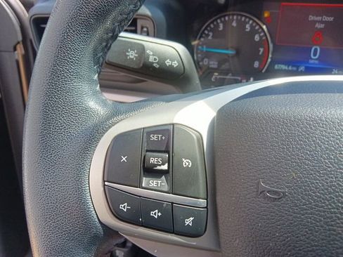 Certified 2021 Ford Explorer XLT AWD/4WD image 18