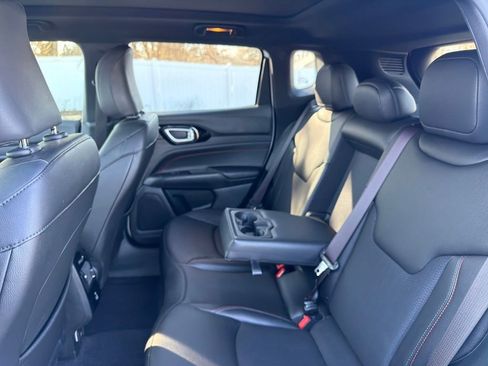 Used 2024 Jeep Compass Trailhawk w/ Sun and Sound Group image 28