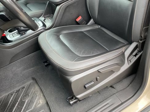 Used 2022 GMC Canyon AT4 w/ Trailering Package AWD/4WD image 24