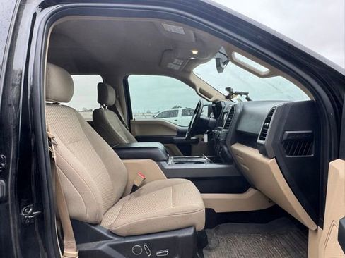 Used 2018 Ford F150 XLT w/ Equipment Group 302A Luxury RWD image 9