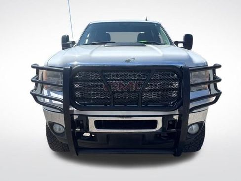 Used 2014 GMC Sierra 2500 SLE w/ SLE Preferred Package AWD/4WD image 8