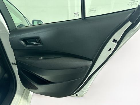Used 2024 Toyota Corolla LE image 29