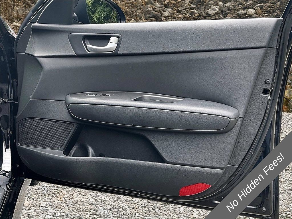 Used 2018 Kia Optima S w/ Panoramic Sunroof Package FWD image 17