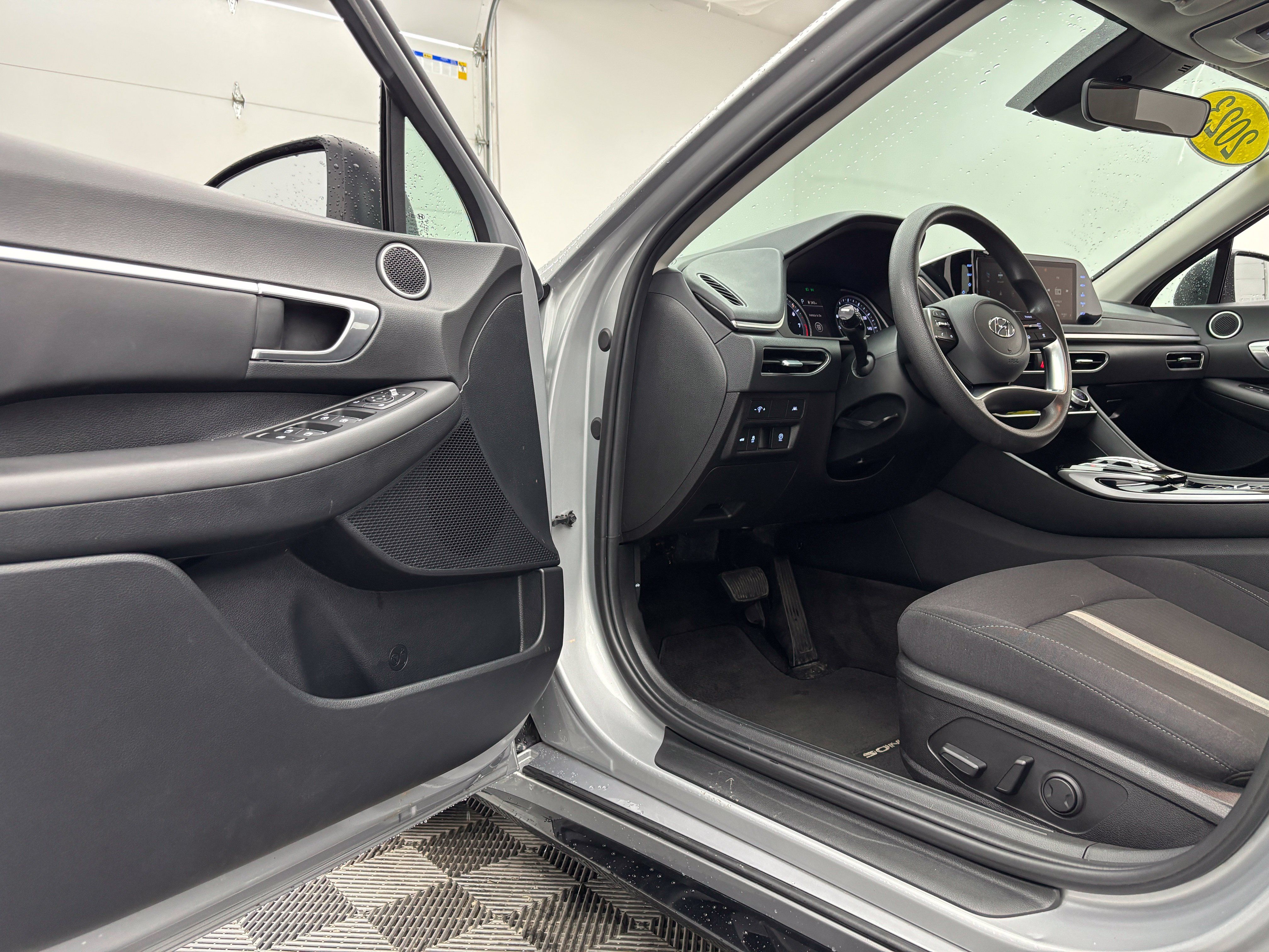 Used 2023 Hyundai Sonata SEL FWD image 14