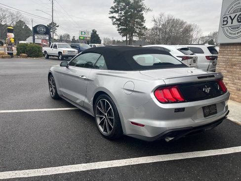 Used 2019 Ford Mustang Premium w/ Equipment Group 201A image 3