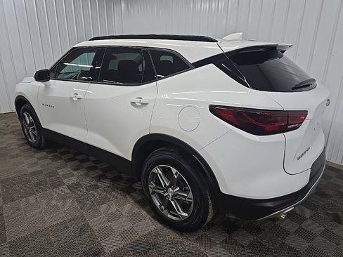 Used 2023 Chevrolet Blazer LT w/ Convenience Package image 9