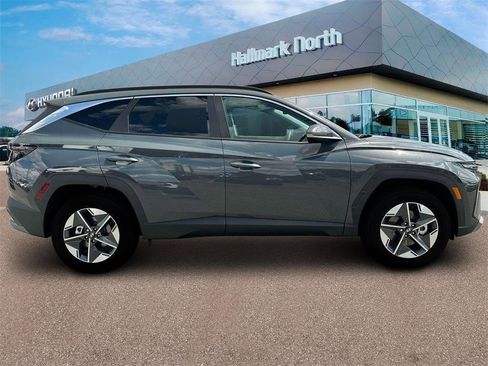 Used 2025 Hyundai Tucson SEL image 9