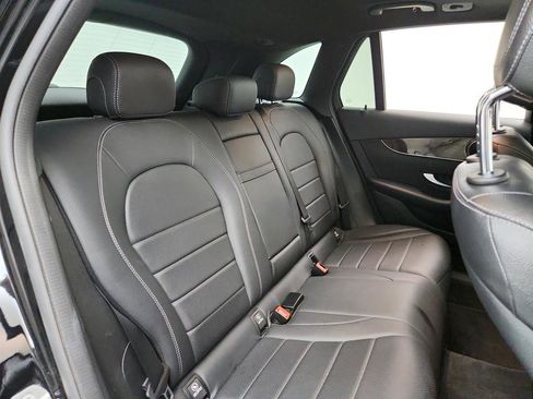 Used 2020 Mercedes-Benz GLC 300 GLC300 w/ Parking Assistance Package image 28