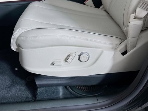 New 2026 Genesis GV80 2.5T Advanced AWD/4WD image 22