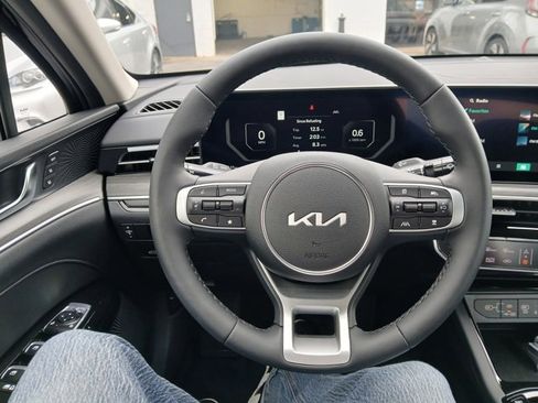 New 2026 Kia K5 EX image 34