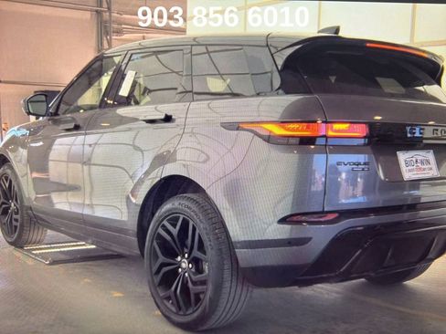 Used 2020 Land Rover Range Rover Evoque SE image 8