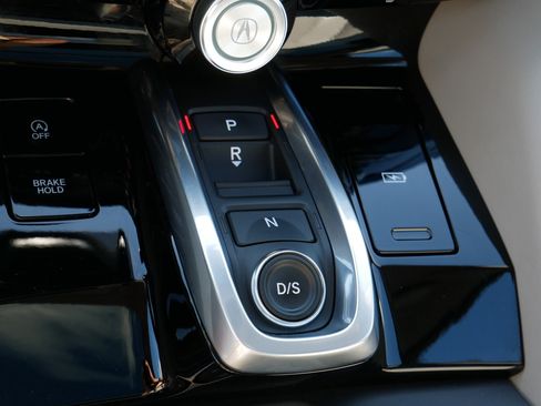 Used 2022 Acura MDX SH-AWD w/ Technology Package image 24