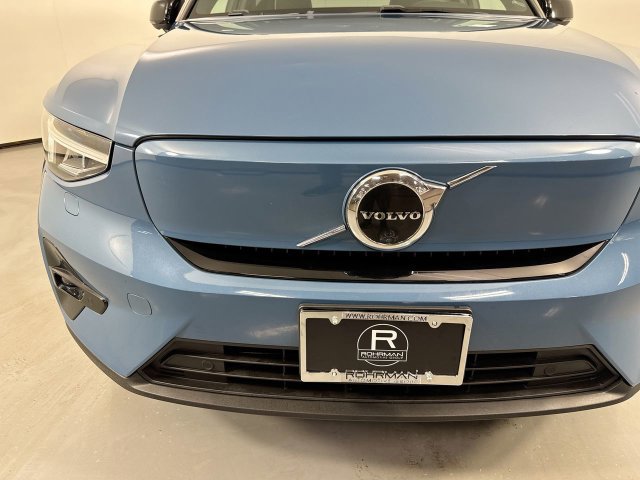 Used 2023 Volvo XC40 Recharge Plus AWD/4WD image 25