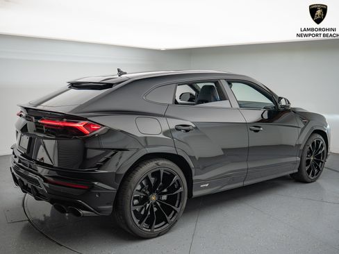 Used 2024 Lamborghini Urus S image 19