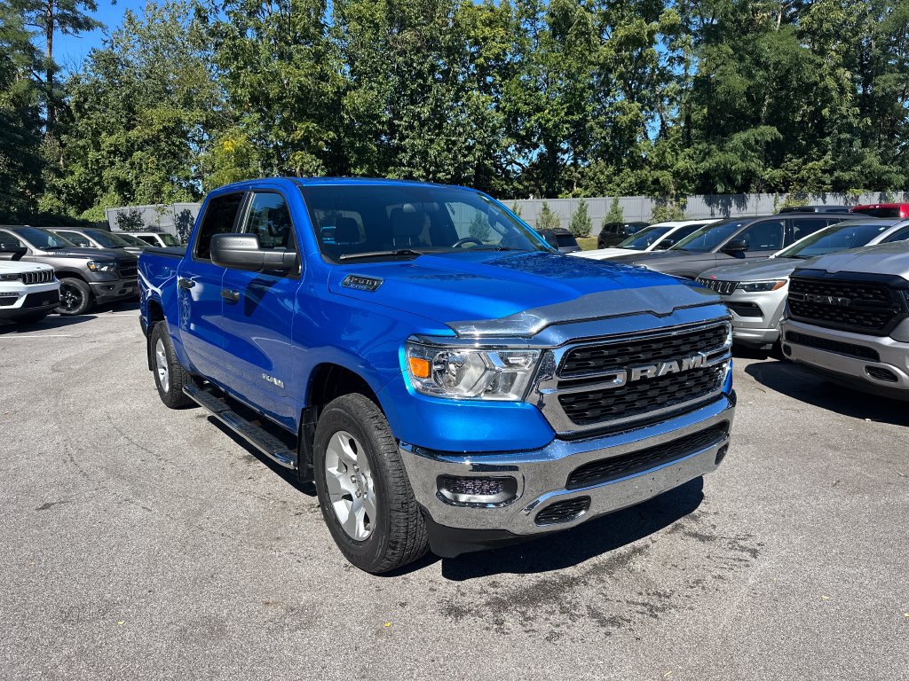 Used 2023 RAM 1500 Big Horn AWD/4WD image 4