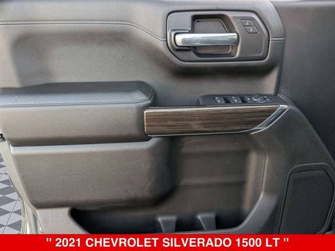 Used 2021 Chevrolet Silverado 1500 LT AWD/4WD image 11