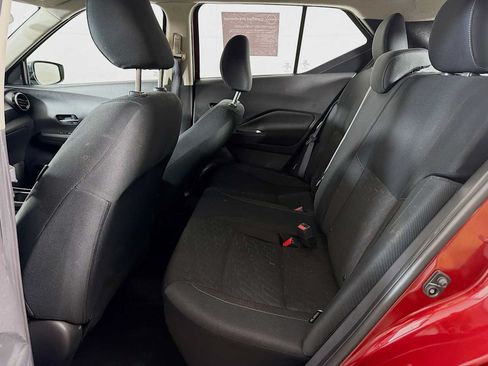 Certified 2023 Nissan Kicks SV FWD image 19