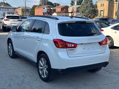 Used 2013 Mitsubishi Outlander Sport SE AWD/4WD image 5