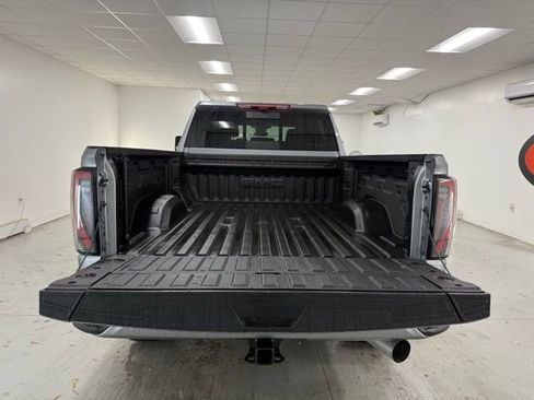 Certified 2025 GMC Sierra 2500 AT4 w/ AT4 Premium Plus Package image 8