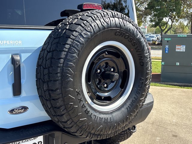 Used 2023 Ford Bronco Heritage Edition AWD/4WD image 6