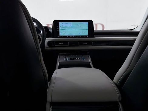 New 2026 Lincoln Aviator 2WD image 27