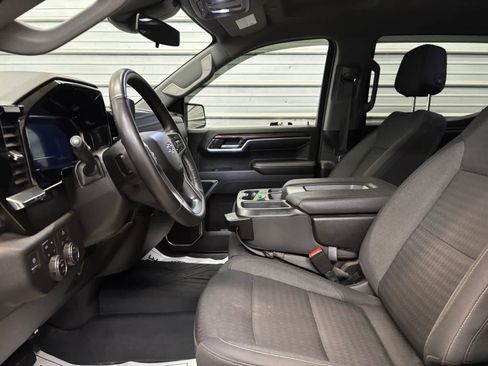 Used 2022 Chevrolet Silverado 1500 RST w/ Z71 Off-Road Package AWD/4WD image 12