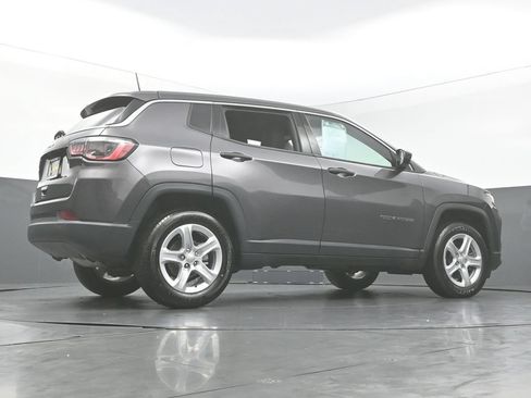 Used 2023 Jeep Compass Sport AWD/4WD image 44