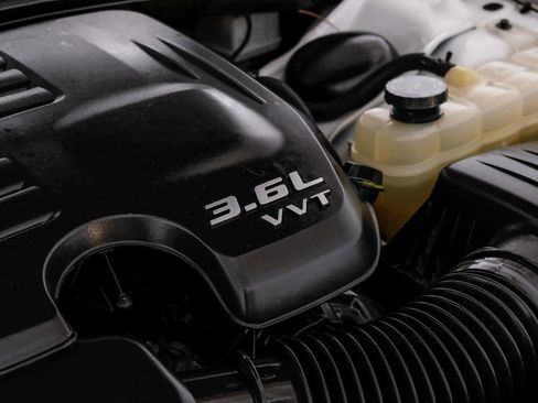 Used 2022 Chrysler 300 S RWD image 57