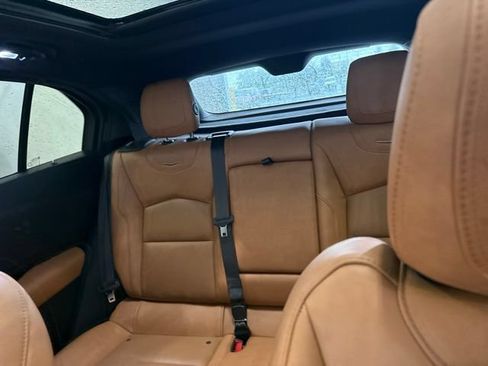 Used 2022 Cadillac XT4 Sport w/ Sun And Sound Package AWD/4WD image 5