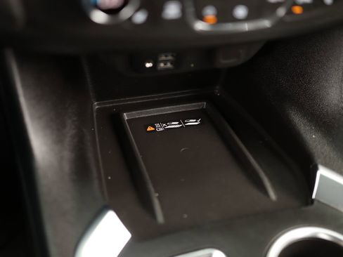 Used 2023 Chevrolet Traverse High Country w/ LPO, Floor Liner Package AWD/4WD image 17