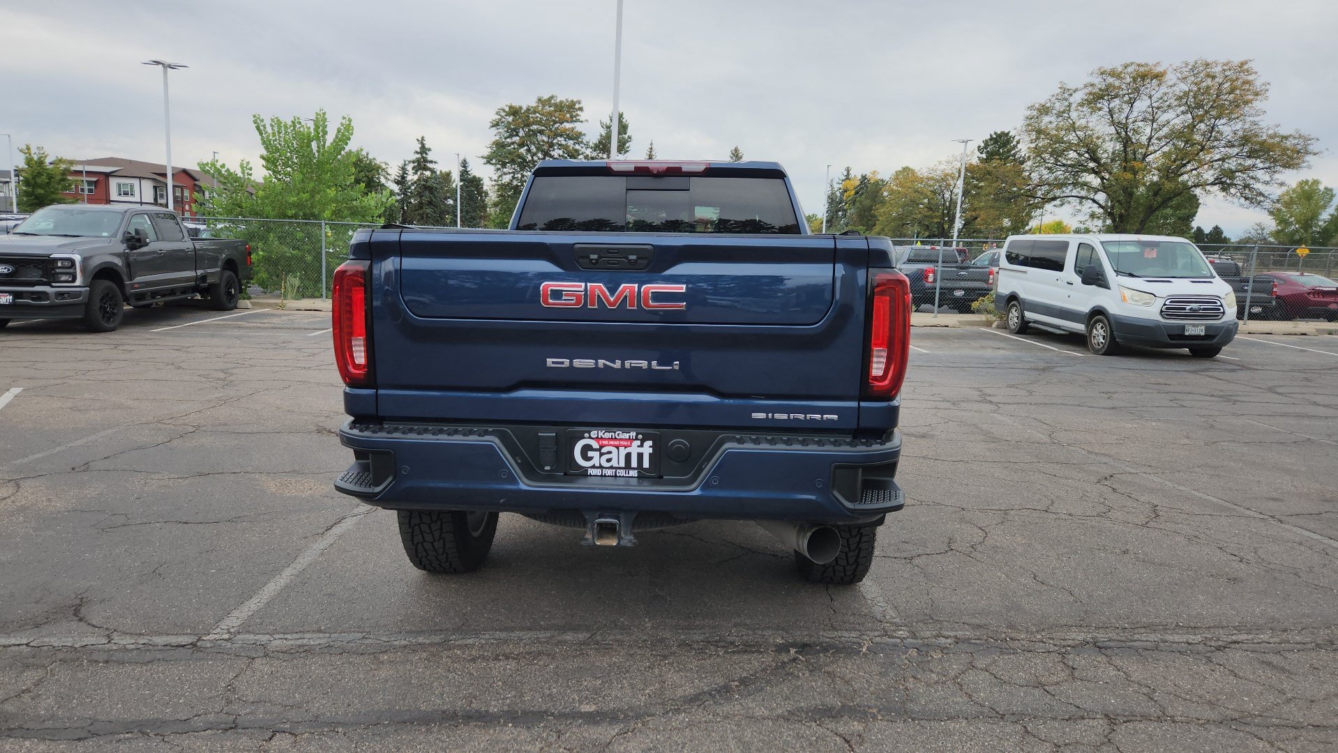 Used 2021 GMC Sierra 2500 Denali w/ Denali Ultimate Package AWD/4WD image 10