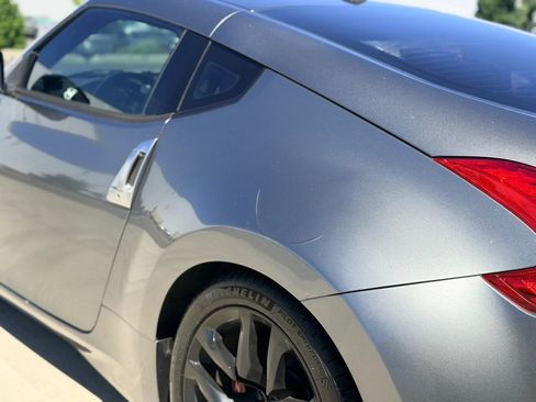 Used 2011 Nissan 370Z Touring w/ Sport Pkg RWD image 29