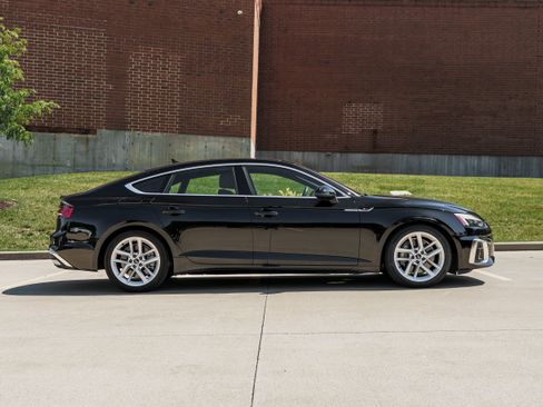 Used 2023 Audi A5 2.0T Premium w/ Convenience Package AWD/4WD image 3