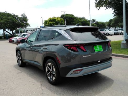 Used 2026 Hyundai Tucson SEL FWD image 11