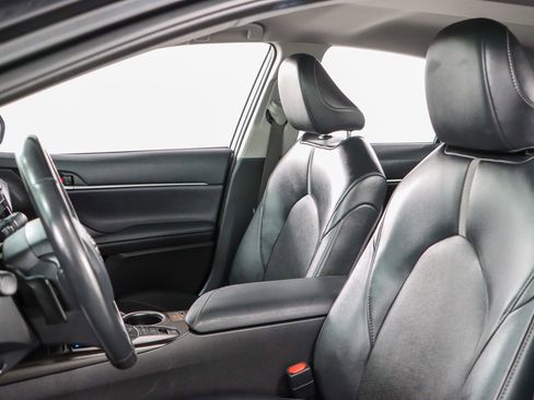 Used 2024 Toyota Camry XSE image 23