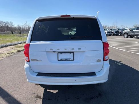 Used 2018 Dodge Grand Caravan GT image 8