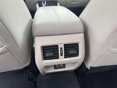 Used 2020 Nissan Altima 2.5 SV image 12